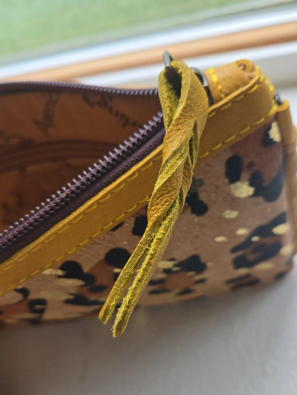 American Darling NWT Crossbody Yellow Animal Leopard Cheetah Metallic Flake